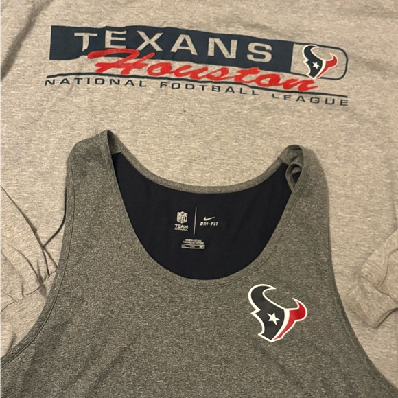 Texans - Picture 3 of 4